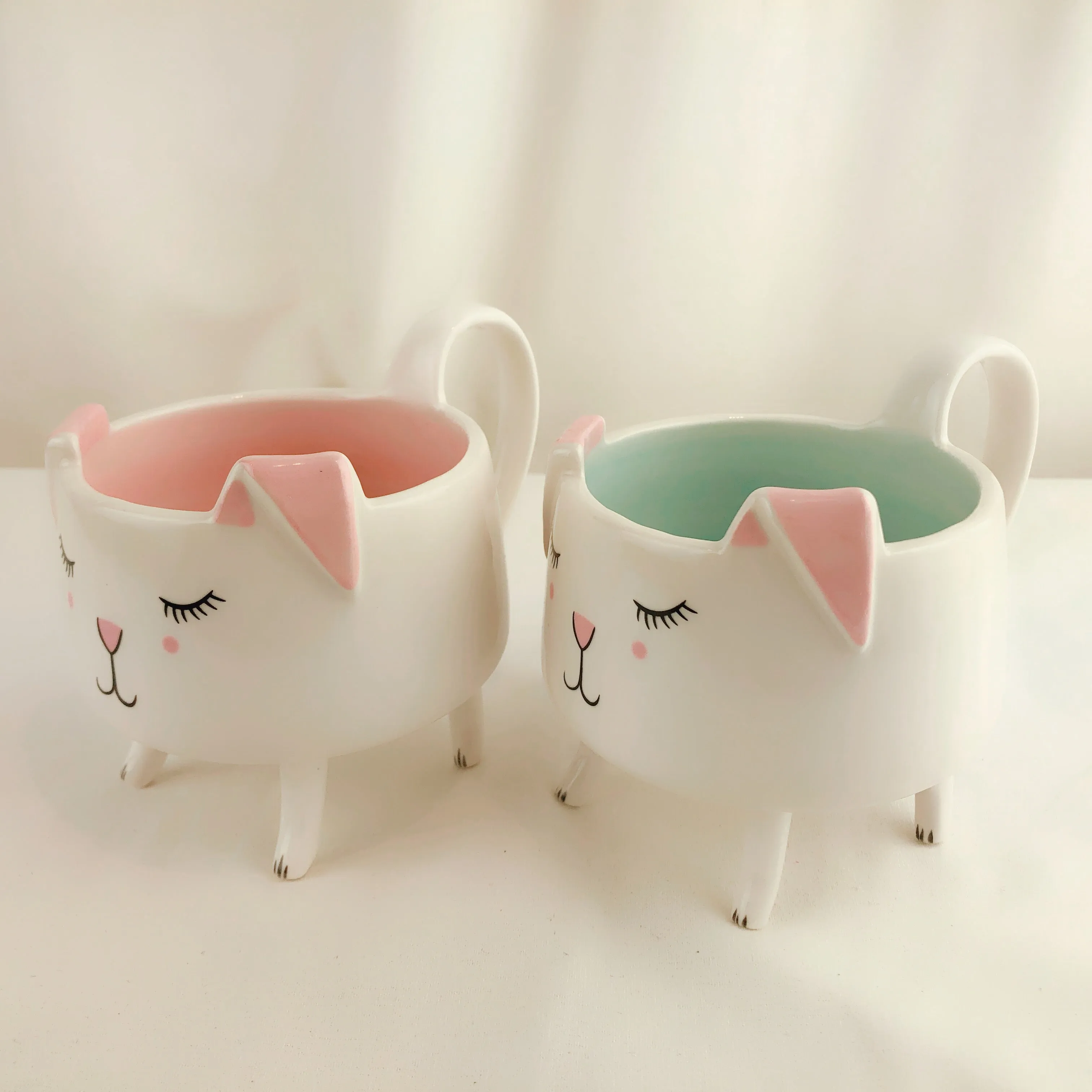 ARLINGTON DESIGNS Set 2 Bunny Mugs