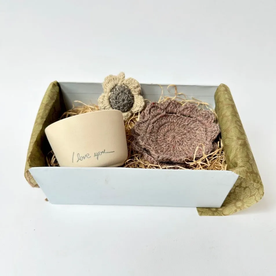 Cup, Coast and Chain Hamper | Sustainable Gifts | Mindful gifts