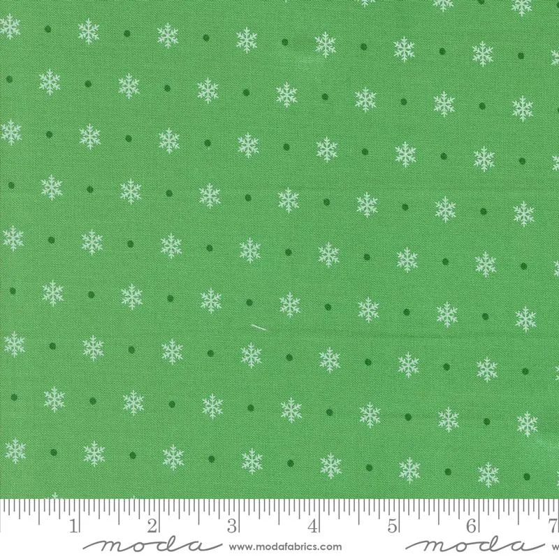 Fabric, Kitty Christmas Flurry Blenders Snowflake by Urban Chiks - Green HOLLY (by the yard)